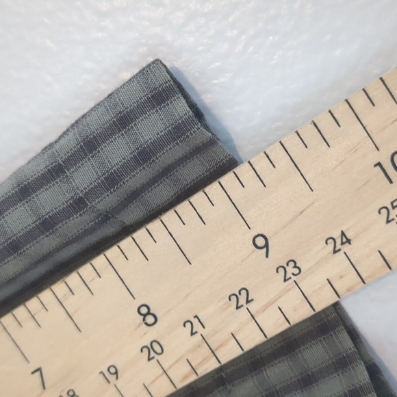 Denver Hayes Shirt Mens SZ Large Gray and Black Striped Button Down Short Sleeve - Picture 8 of 8